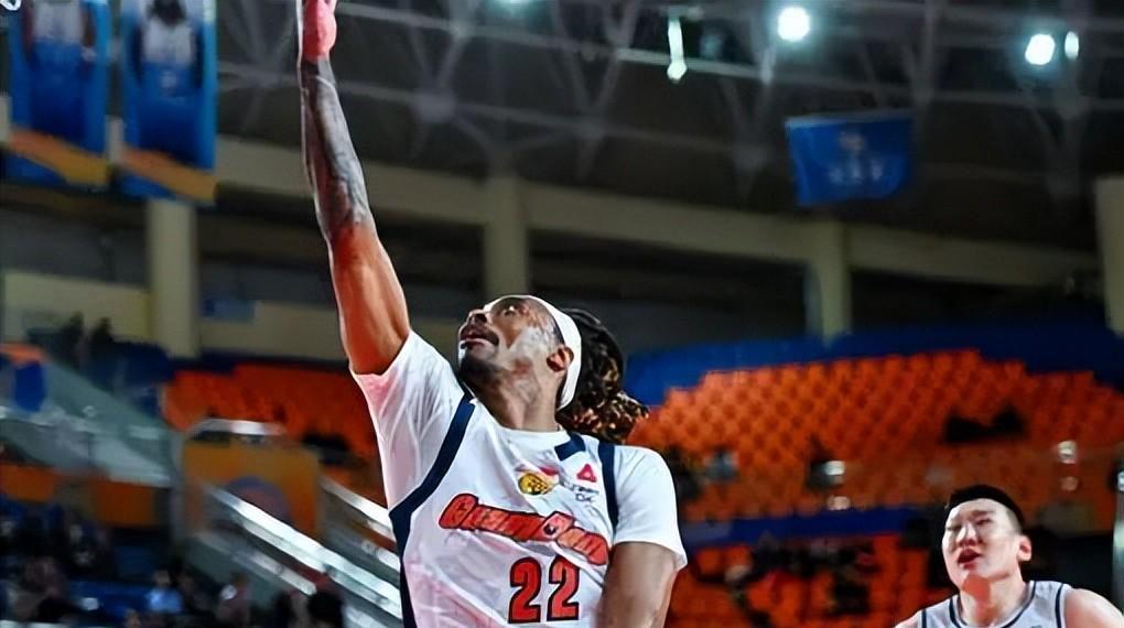 开云体育下载-广东队三连败，惨遭新疆队18分逆转，全明星MVP徐杰6中0没有得分