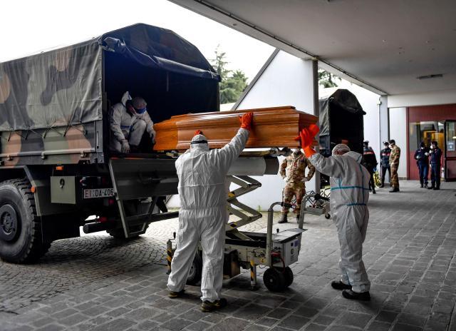 ap_italy_coronavirus_coffins_27Mar20.jpg